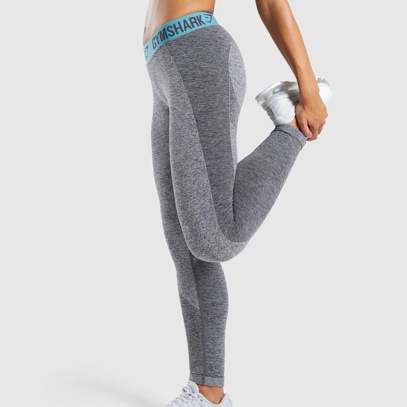 GYMSHARK Women’s Flex Leggings - Picture 2 of 3
